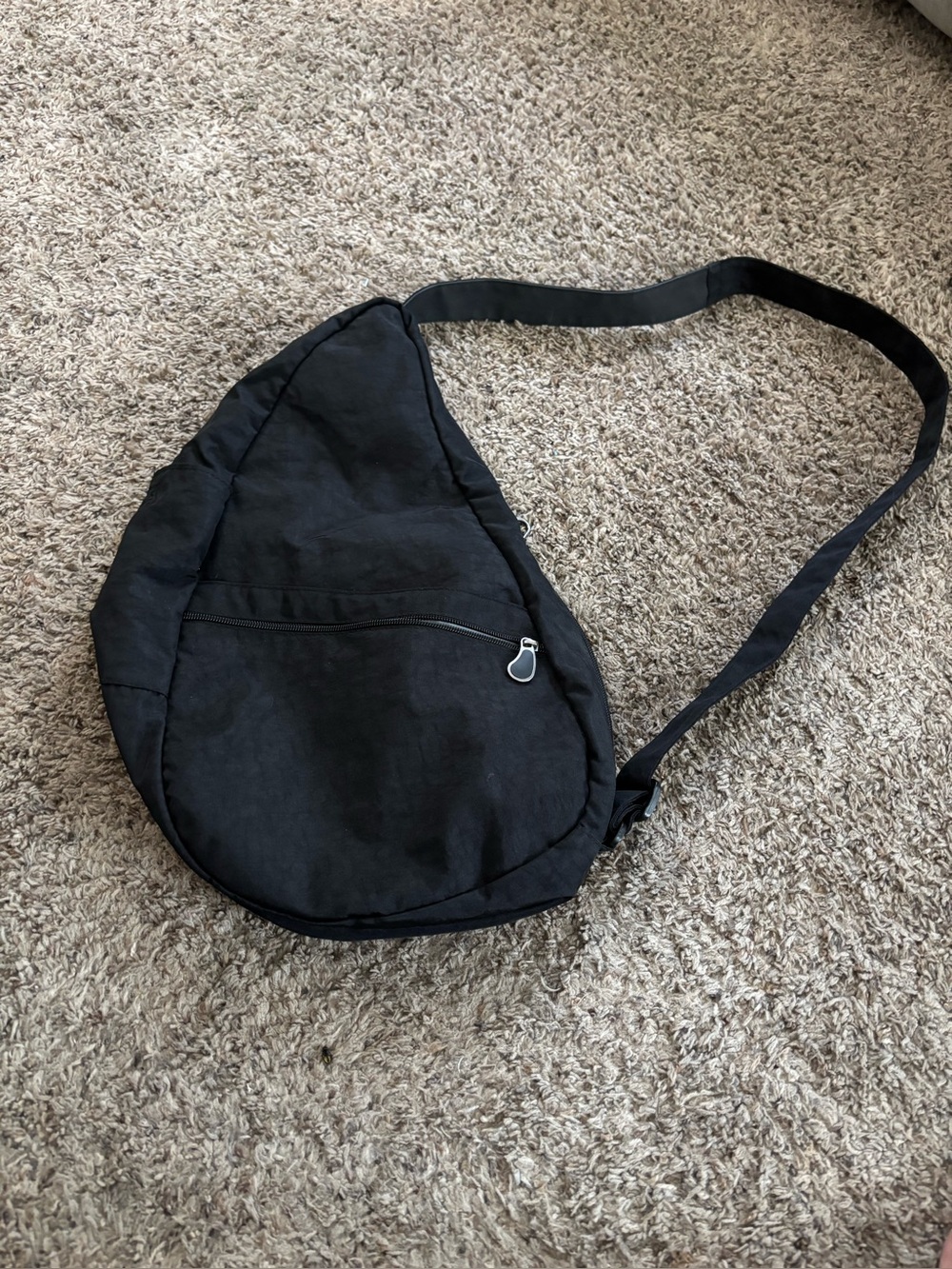 Women’s Healthy Back Bag Slingbag/Crossbody Black